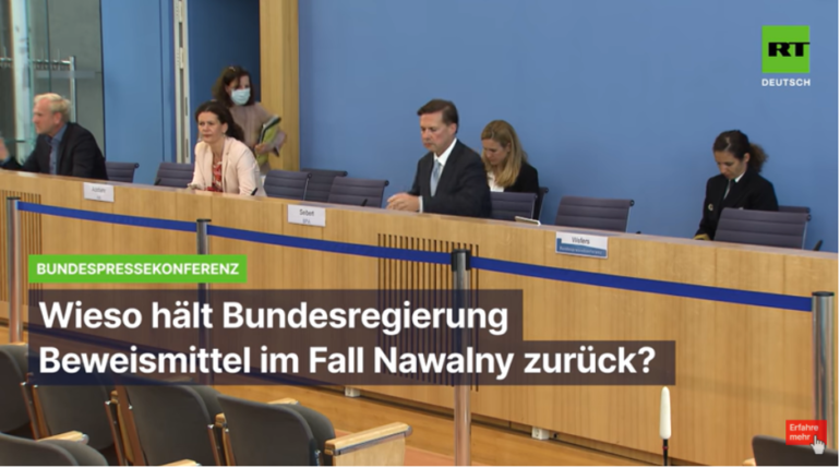 Screenshot eines RT Deutsch Beitrags zur Bundespressekonferenz über den Fall Nawalny